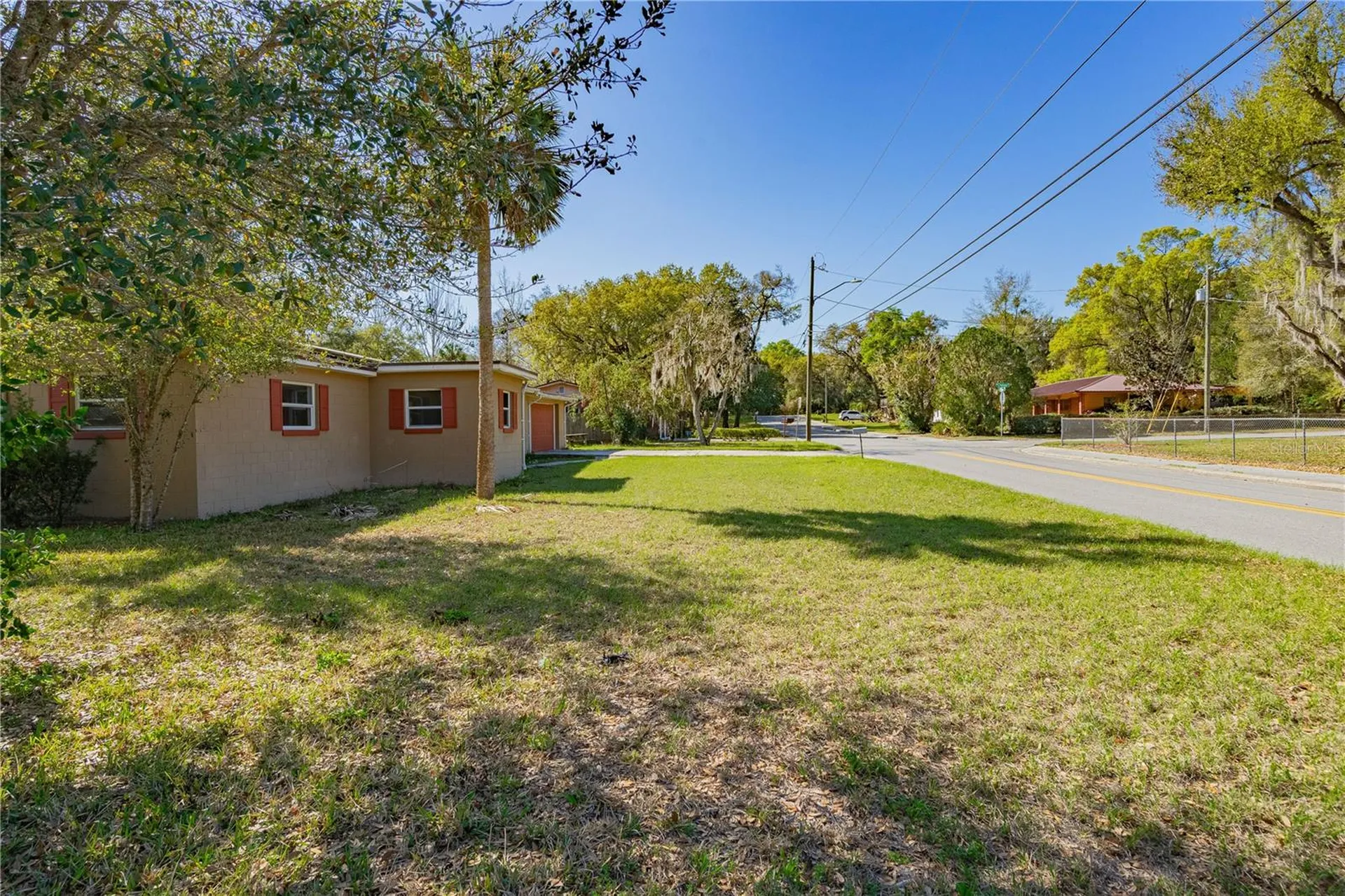 805 S Stone Street Deland FL 32720