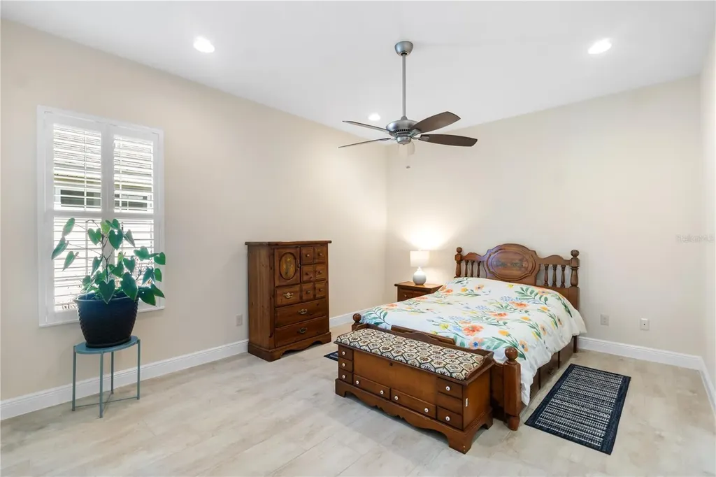 5845 Storms Avenue The Villages FL 32163