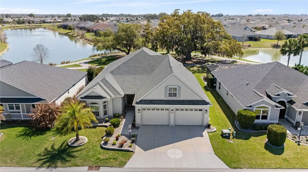 5845 Storms Avenue The Villages FL 32163