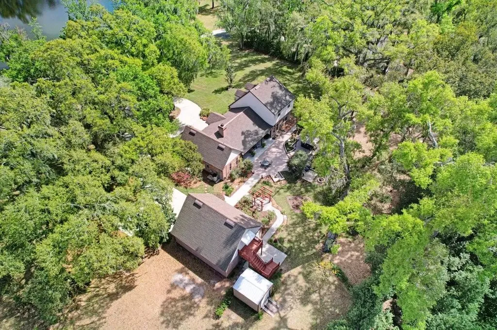 36805 Waterfall Drive Dade City FL 33525