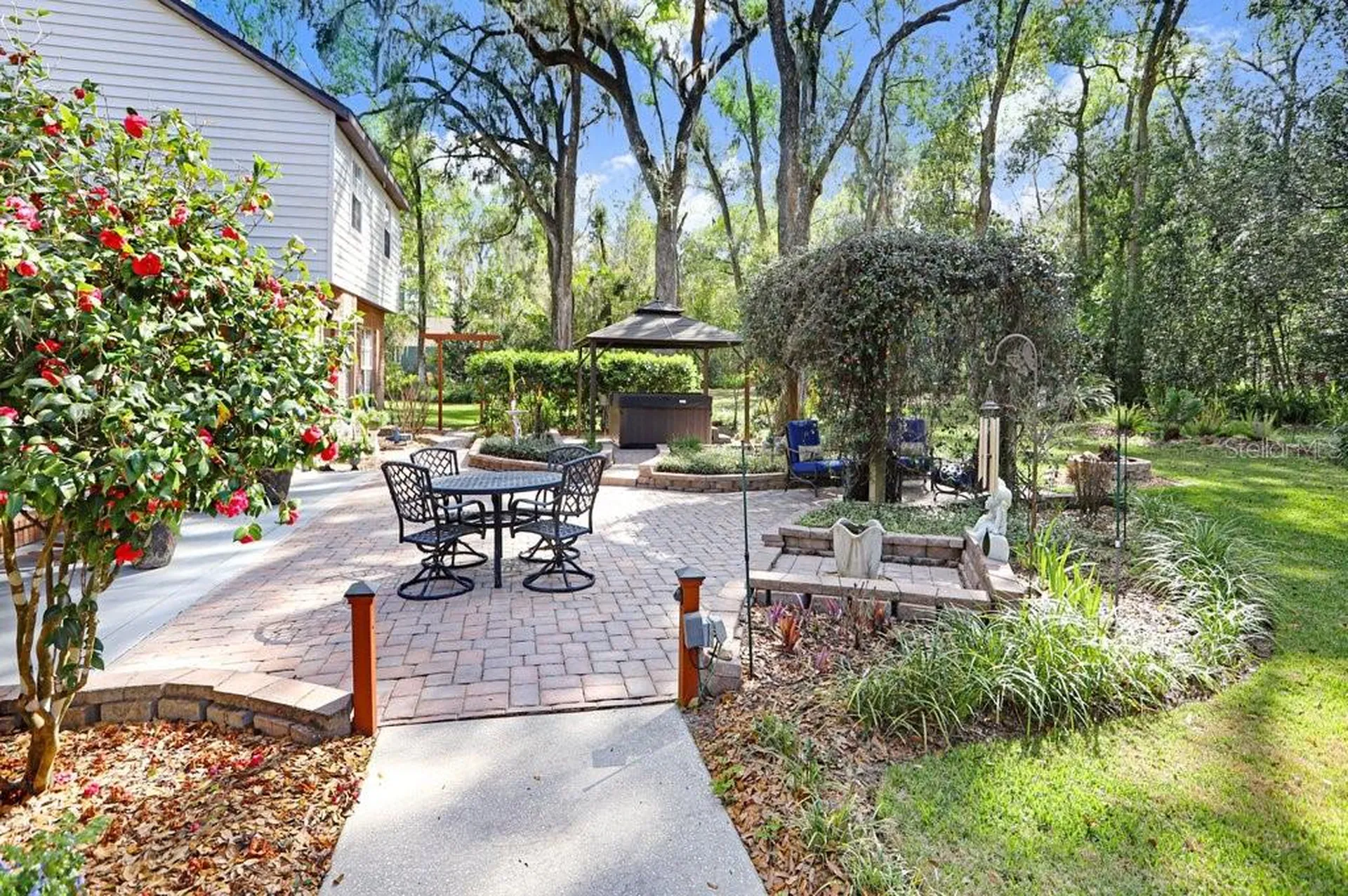 36805 Waterfall Drive Dade City FL 33525