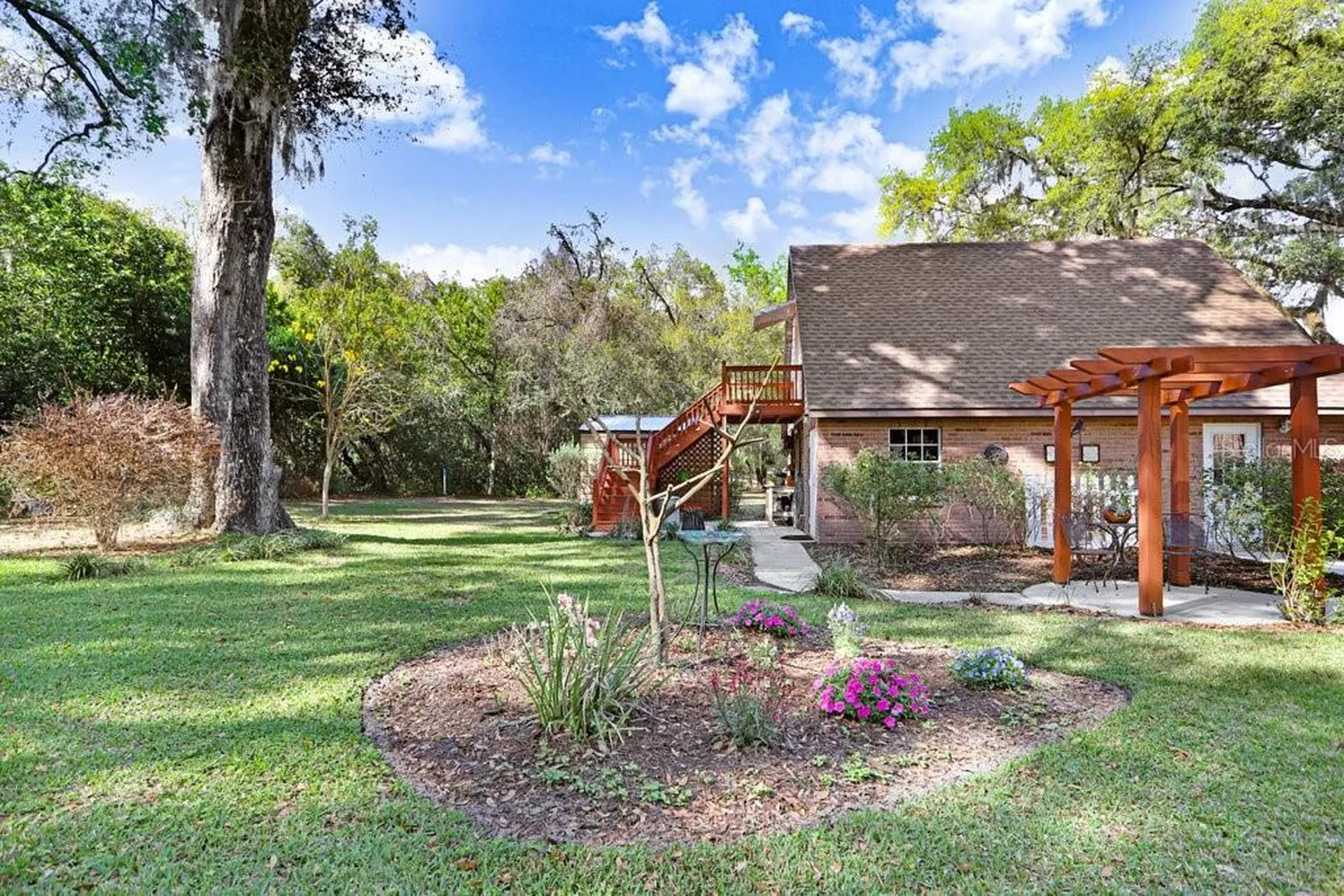 36805 Waterfall Drive Dade City FL 33525