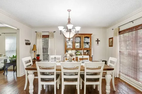 36805 Waterfall Drive Dade City FL 33525
