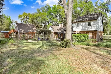 36805 Waterfall Drive Dade City FL 33525