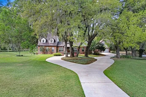 36805 Waterfall Drive Dade City FL 33525