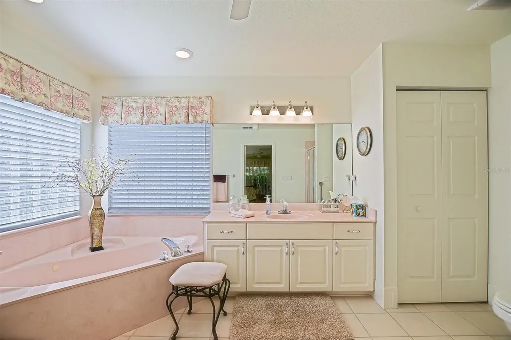 8850 SE 140th Place Road Summerfield FL 34491