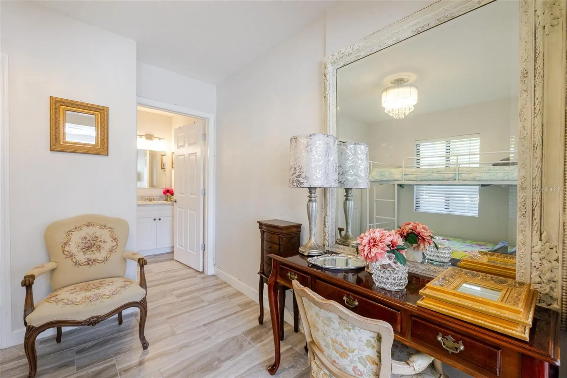 4925 Remington Drive Sarasota FL 34234