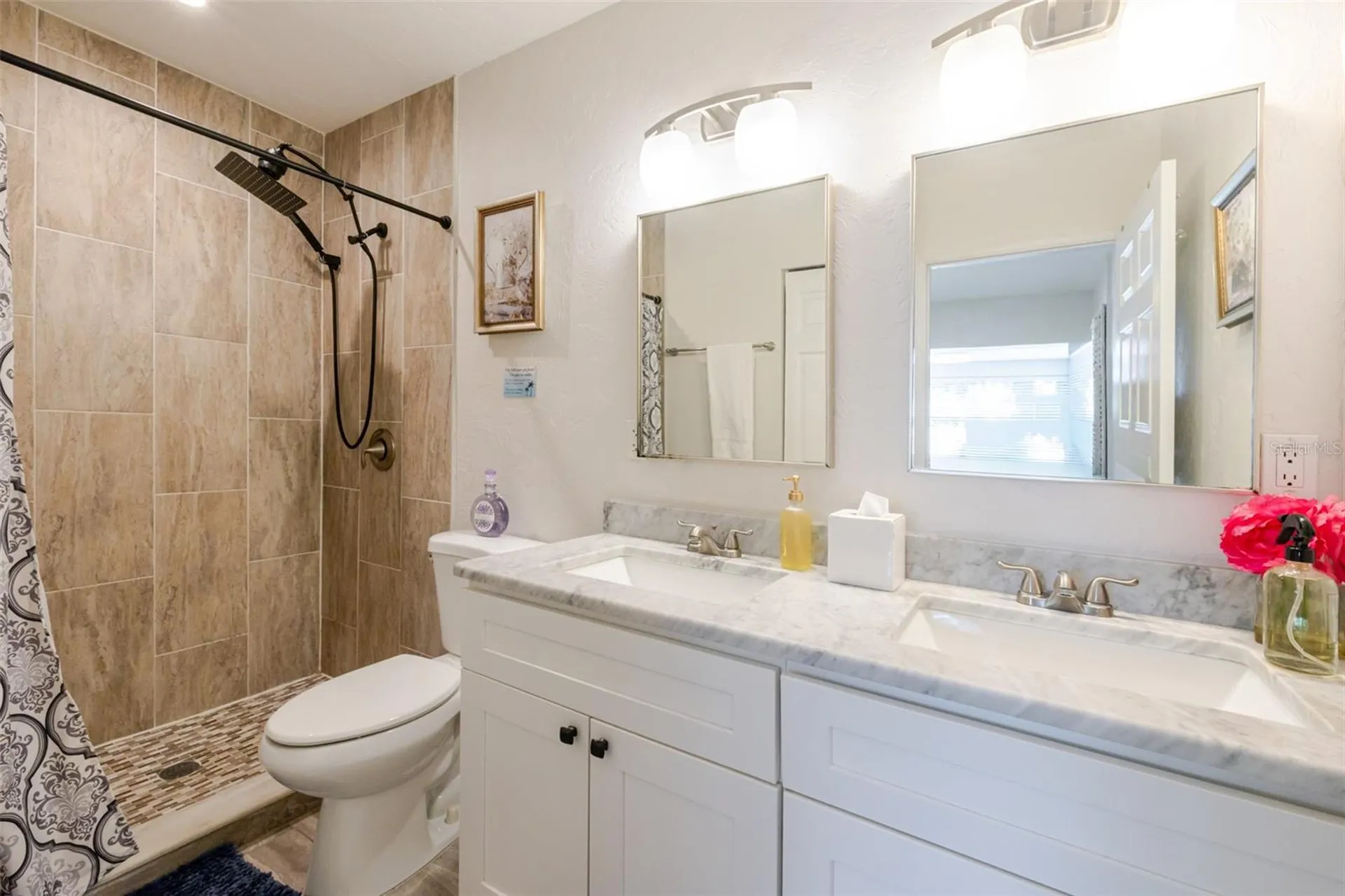 4925 Remington Drive Sarasota FL 34234