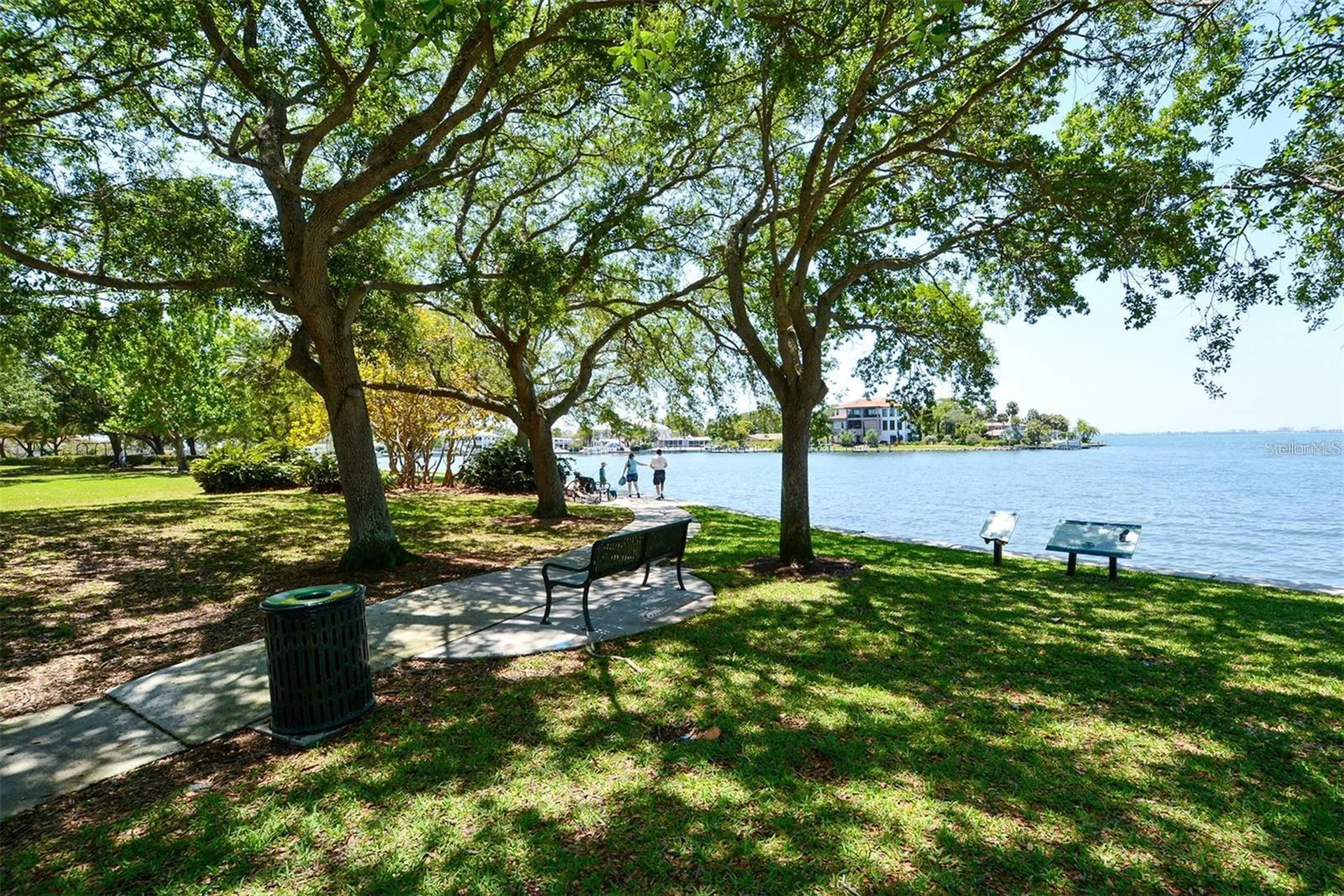 4925 Remington Drive Sarasota FL 34234