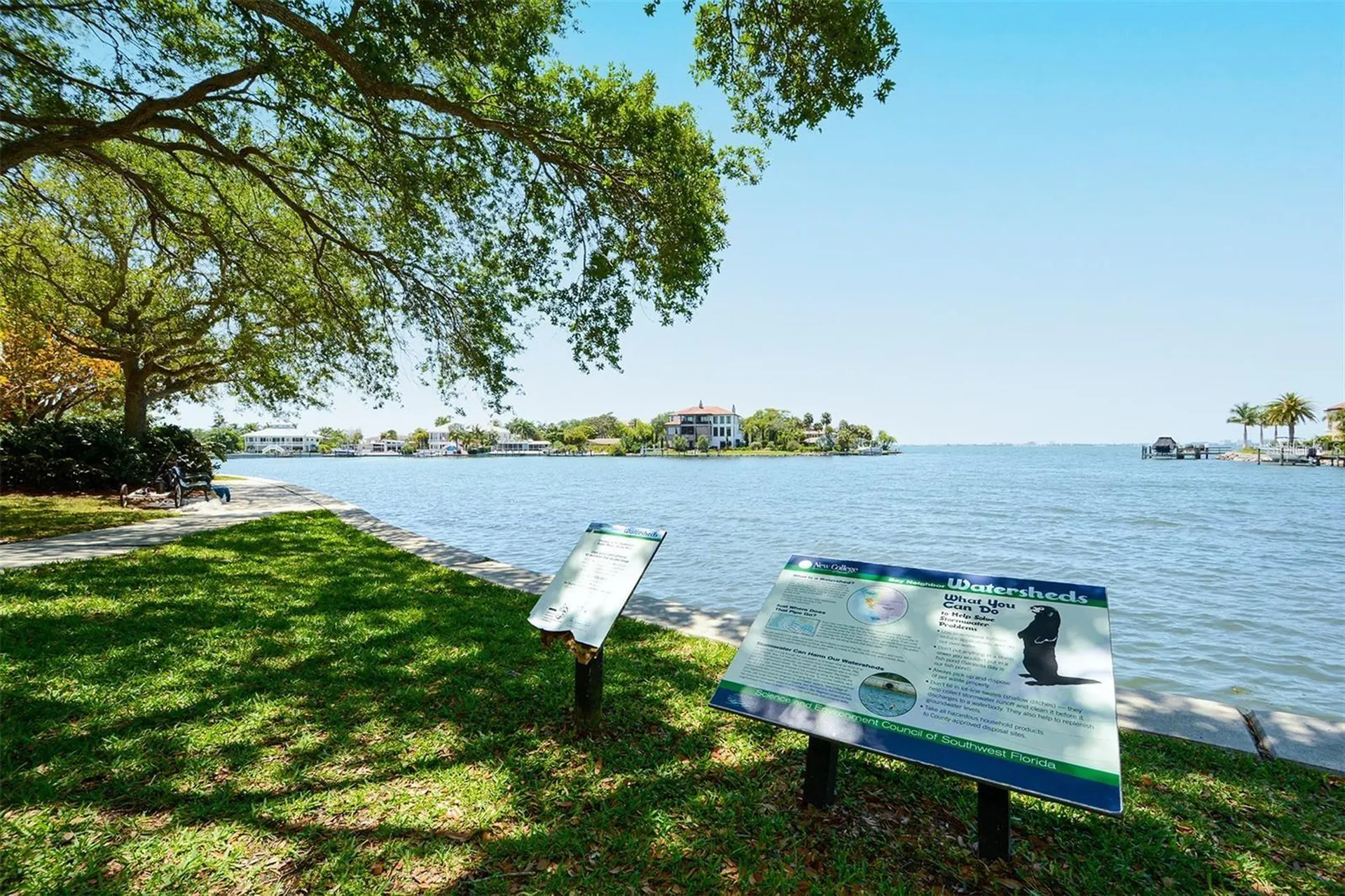 4925 Remington Drive Sarasota FL 34234