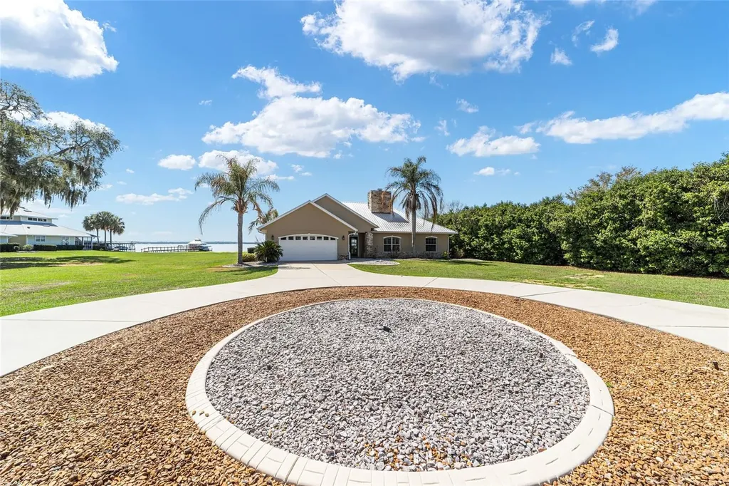 12830 SE 144th Avenue Ocklawaha FL 32179