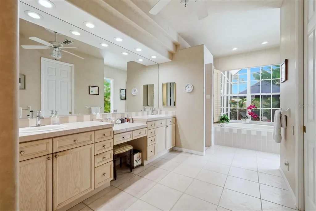 7515 Eaton Court University Park FL 34201
