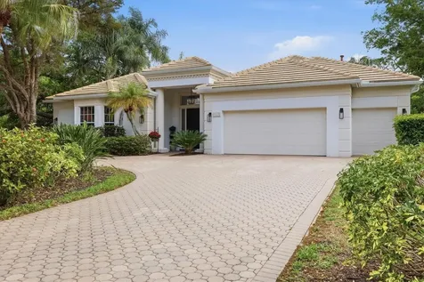 7515 Eaton Court University Park FL 34201