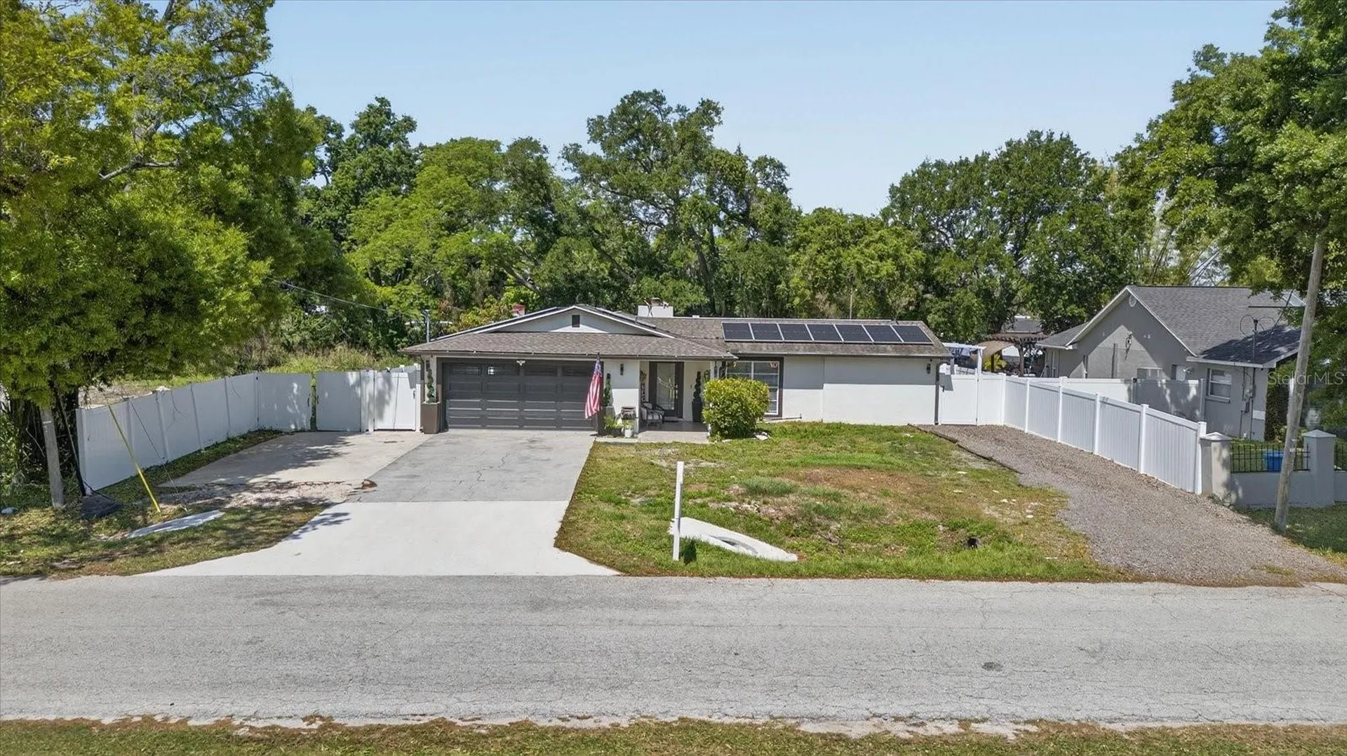 6816 E Creek Drive Tampa FL 33615