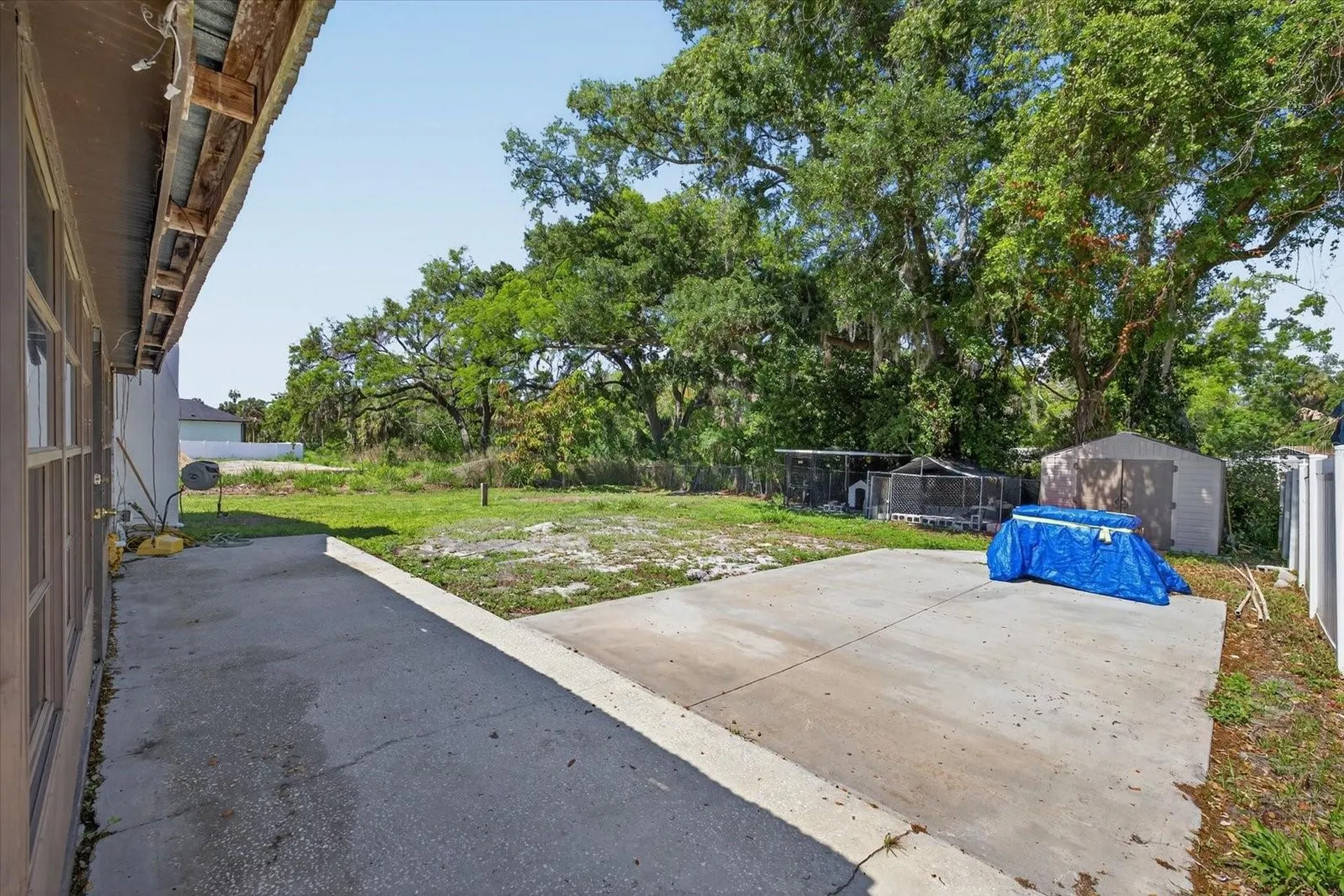 6816 E Creek Drive Tampa FL 33615