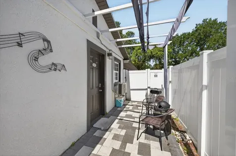6816 E Creek Drive Tampa FL 33615