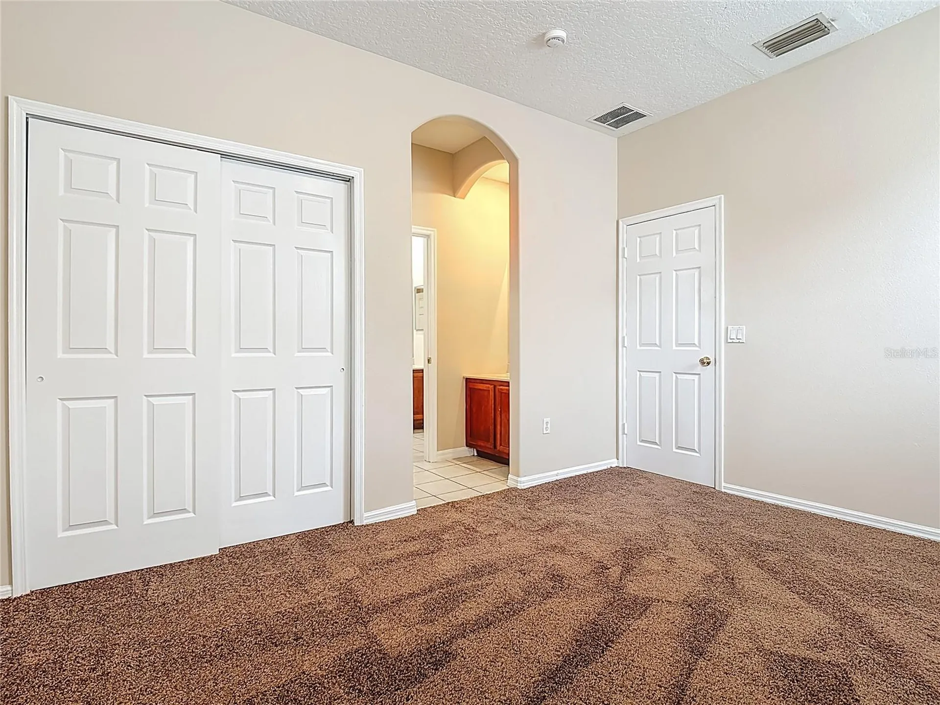 2834 Eagle Eye Court Kissimmee FL 34746
