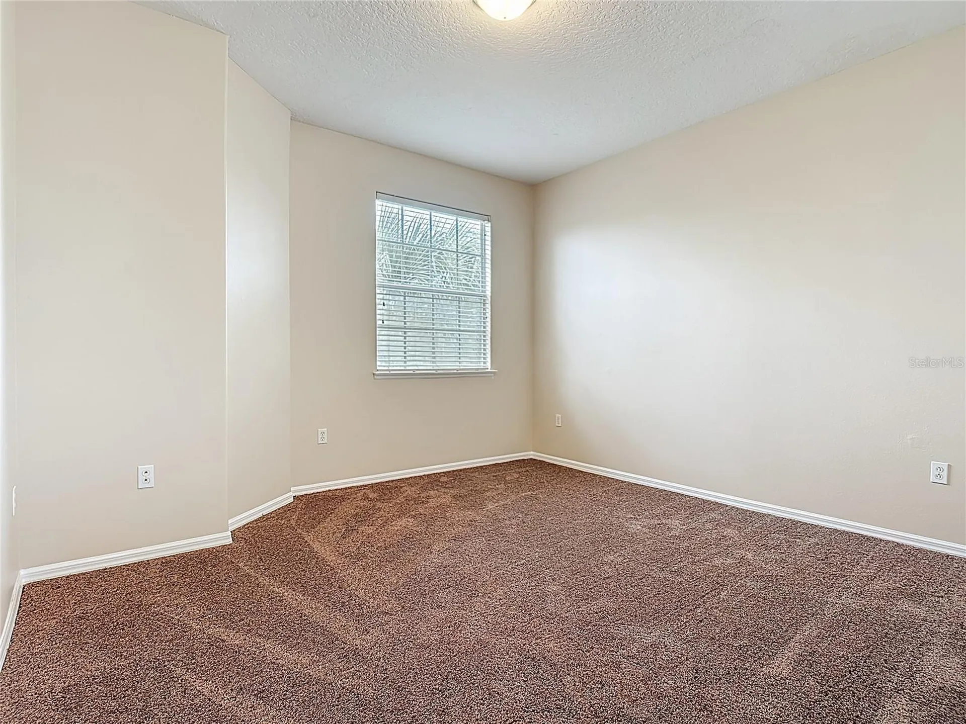 2834 Eagle Eye Court Kissimmee FL 34746