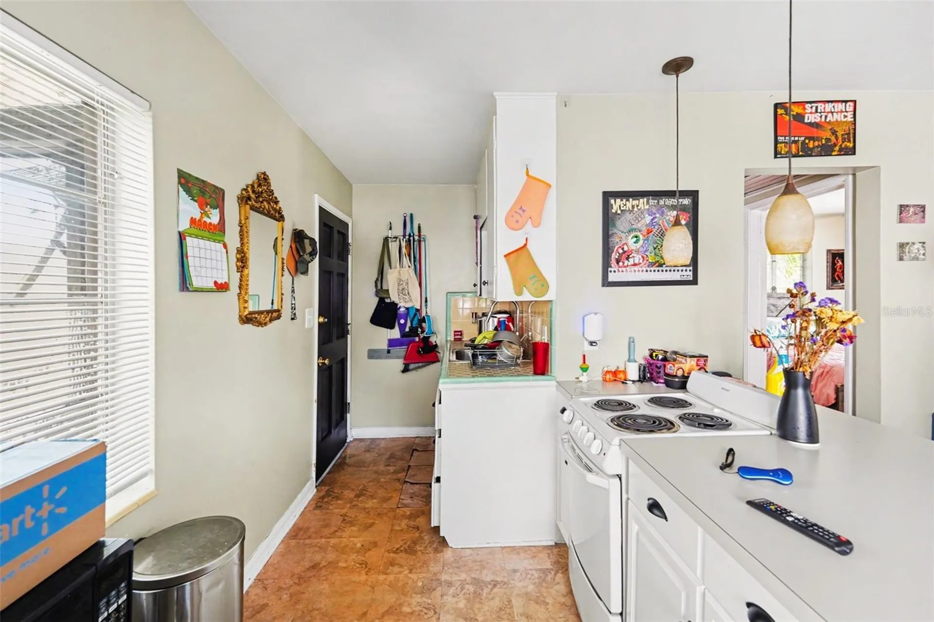 1228 15th Street N St Petersburg FL 33705