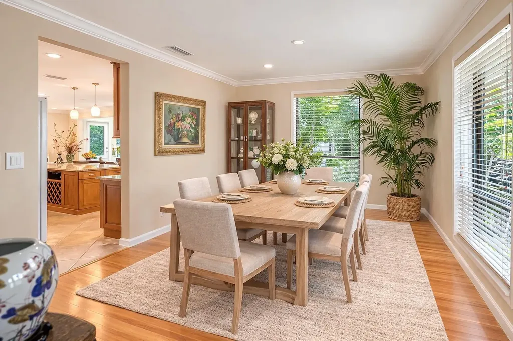 5345 Siesta Court Sarasota FL 34242