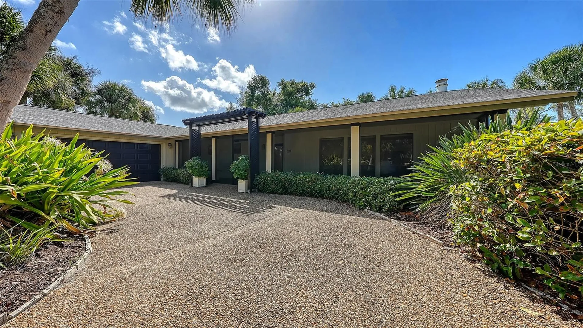 5345 Siesta Court Sarasota FL 34242