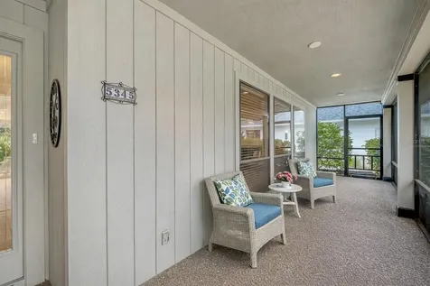 5345 Siesta Court Sarasota FL 34242