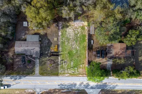 Lake Griffin Road Lady Lake FL 32159