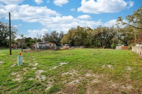 Lake Griffin Road Lady Lake FL 32159