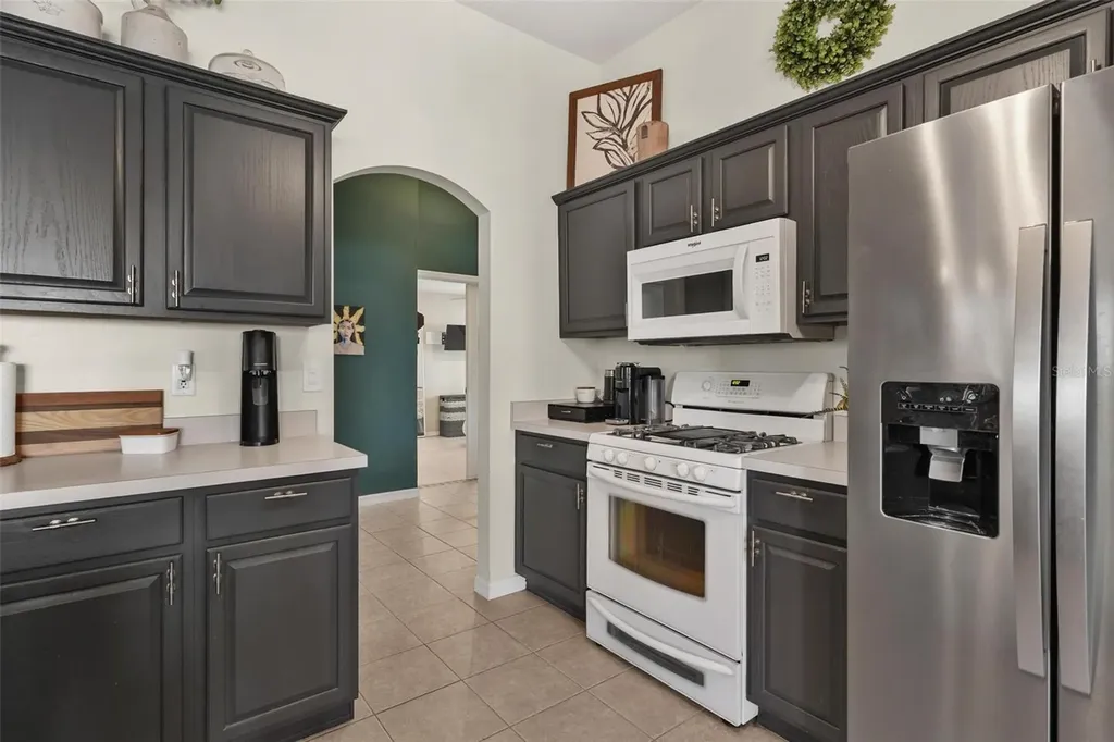 33142 Kaylee Way Leesburg FL 34788