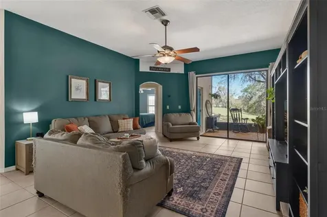 33142 Kaylee Way Leesburg FL 34788