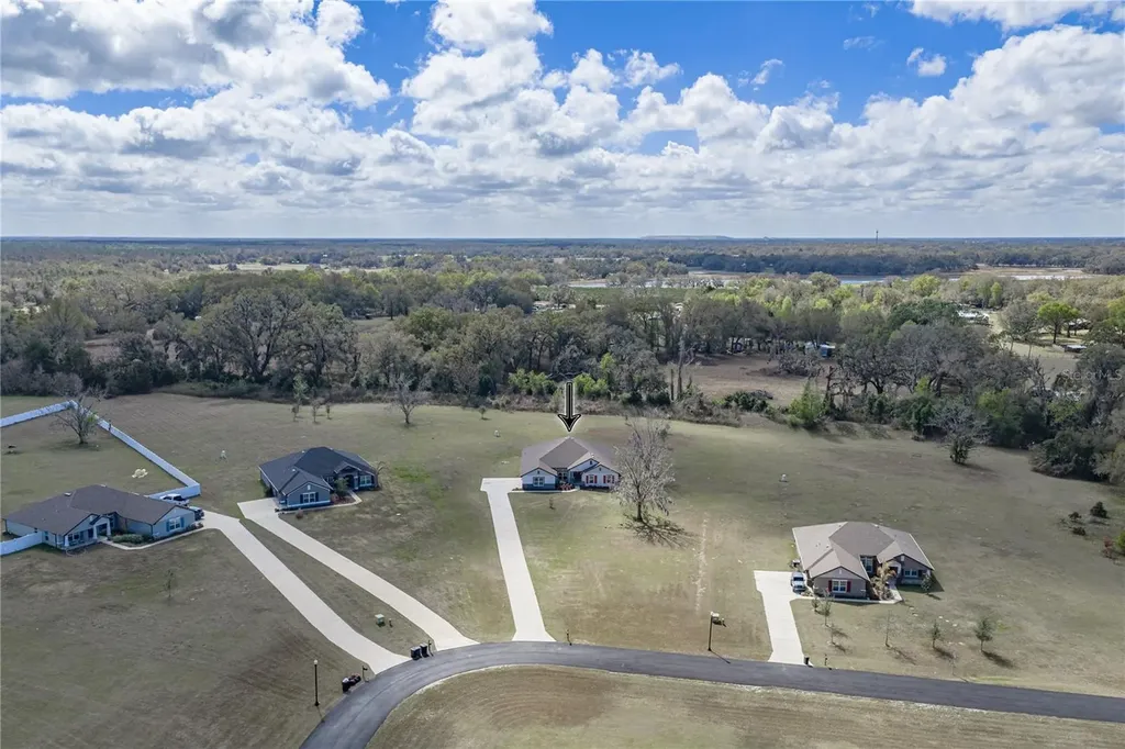 41049 Stanton Hall Drive Dade City FL 33525