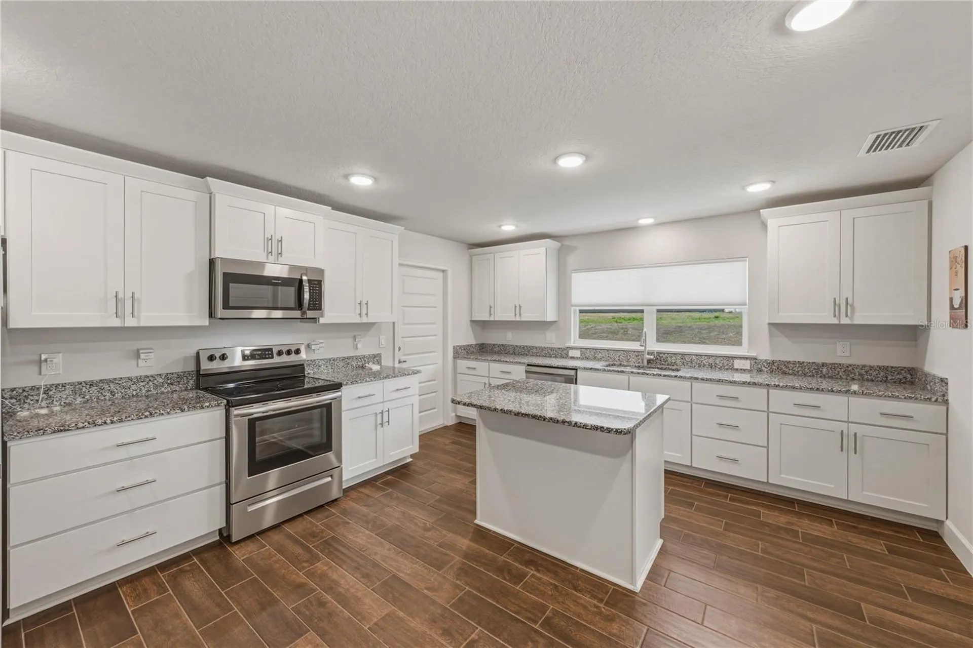 41049 Stanton Hall Drive Dade City FL 33525