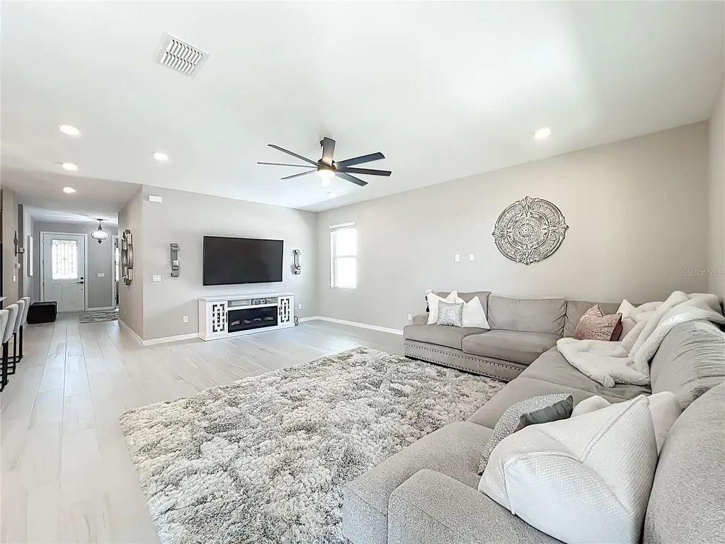 2174 Gold Dust Drive Minneola FL 34715