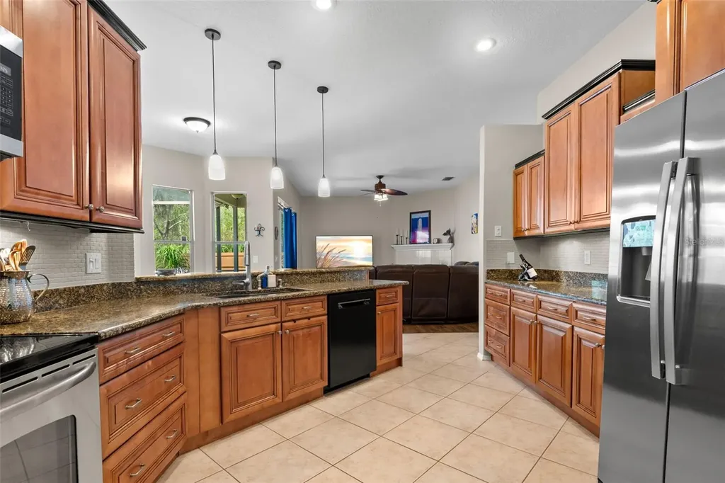 18536 Otterwood Avenue Tampa FL 33647
