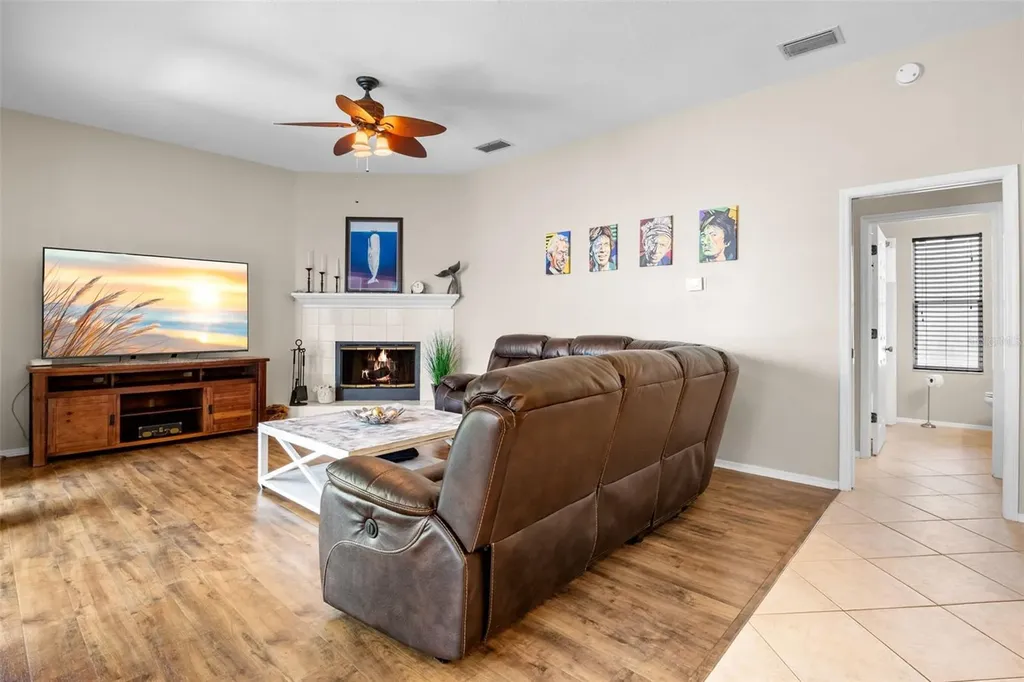 18536 Otterwood Avenue Tampa FL 33647