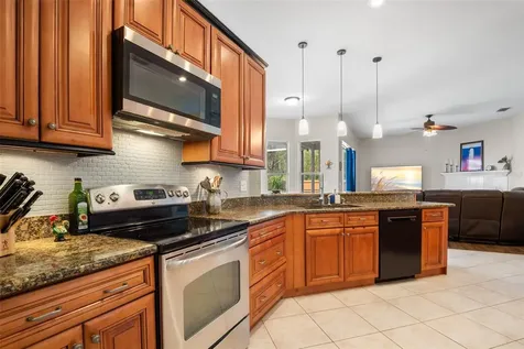 18536 Otterwood Avenue Tampa FL 33647
