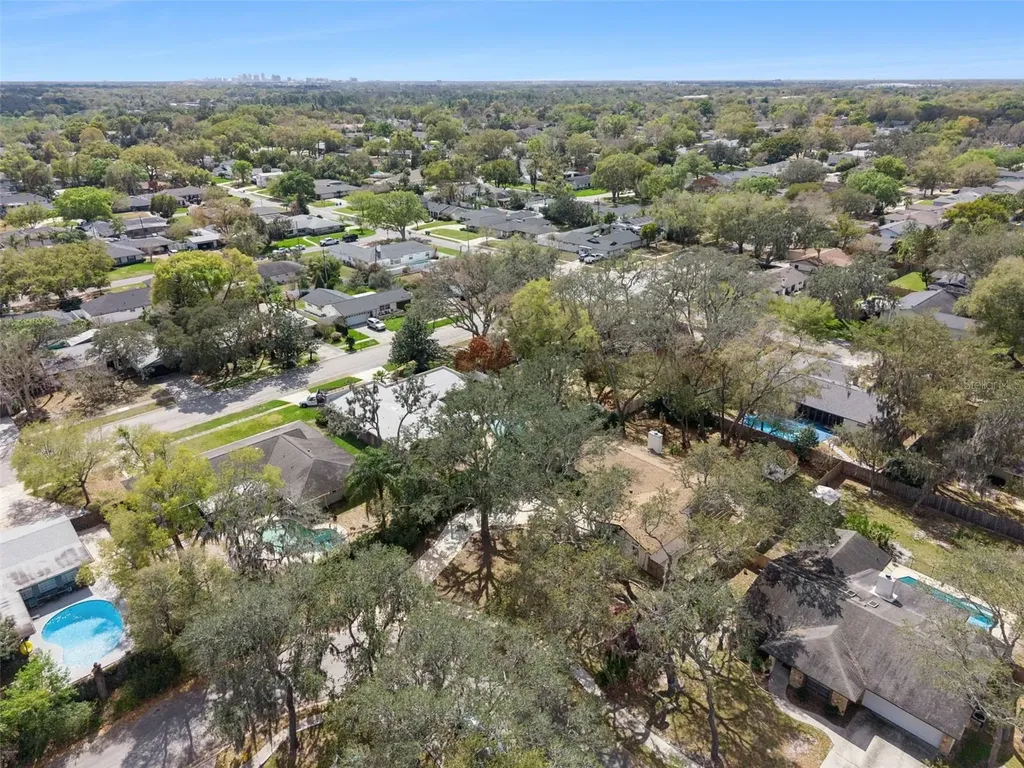 1230 Hollyridge Trail Maitland FL 32751