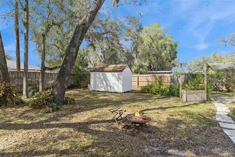 1230 Hollyridge Trail Maitland FL 32751