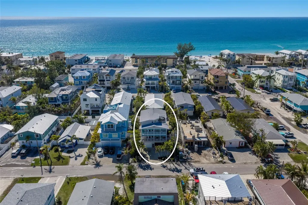 2412 Avenue B Bradenton Beach FL 34217