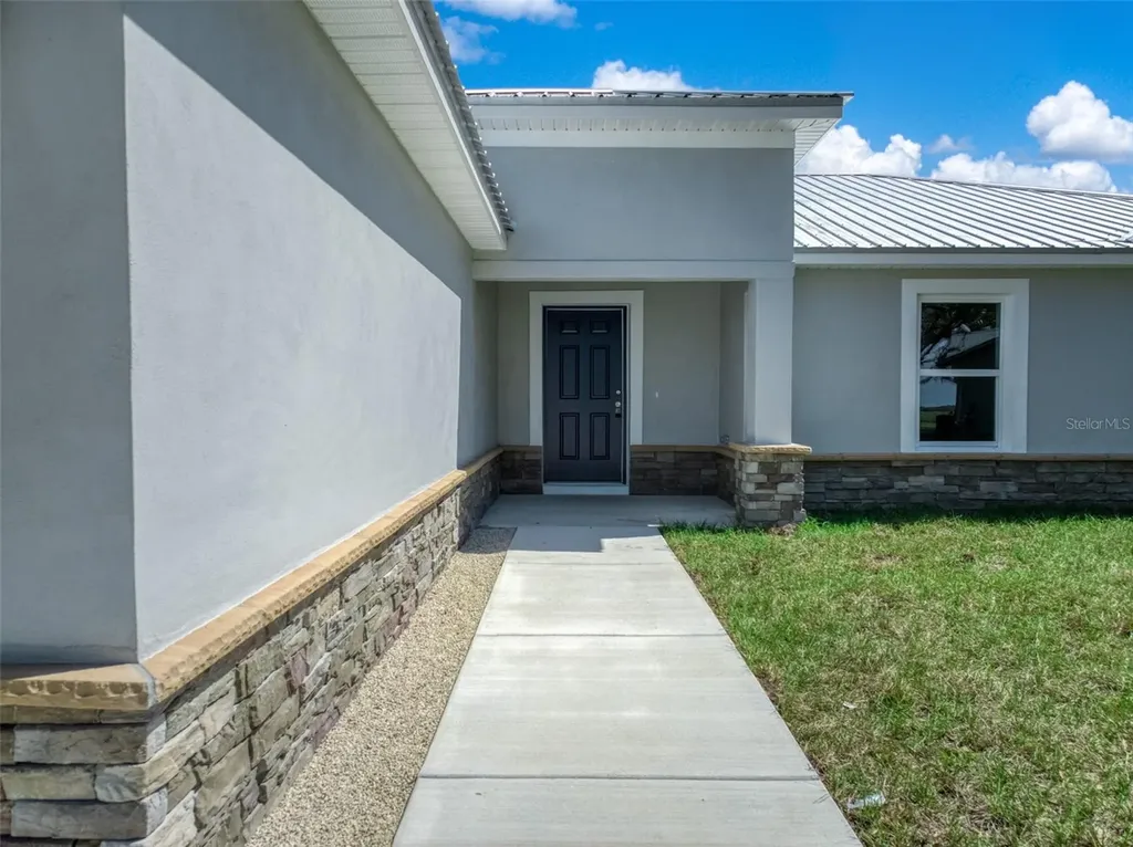 7000 Woodmont Court Sebring FL 33876