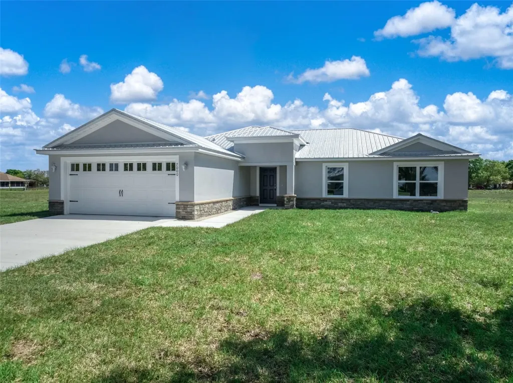 7000 Woodmont Court Sebring FL 33876