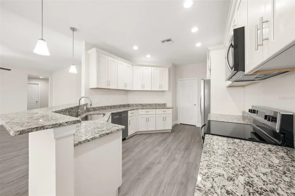 7000 Woodmont Court Sebring FL 33876