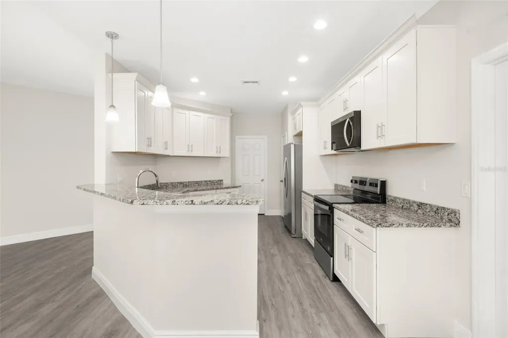 7000 Woodmont Court Sebring FL 33876