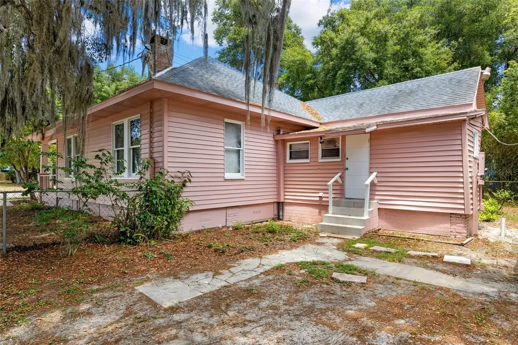 21927 SE 69th Avenue Hawthorne FL 32640