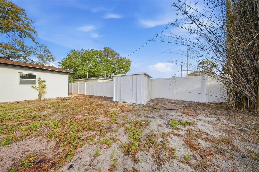4327 59 Street N St Petersburg FL 33709