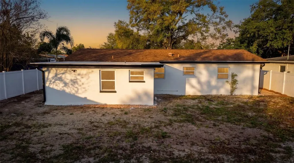 4327 59 Street N St Petersburg FL 33709