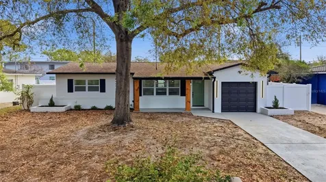 4327 59 Street N St Petersburg FL 33709