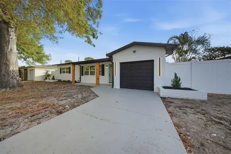 4327 59 Street N St Petersburg FL 33709