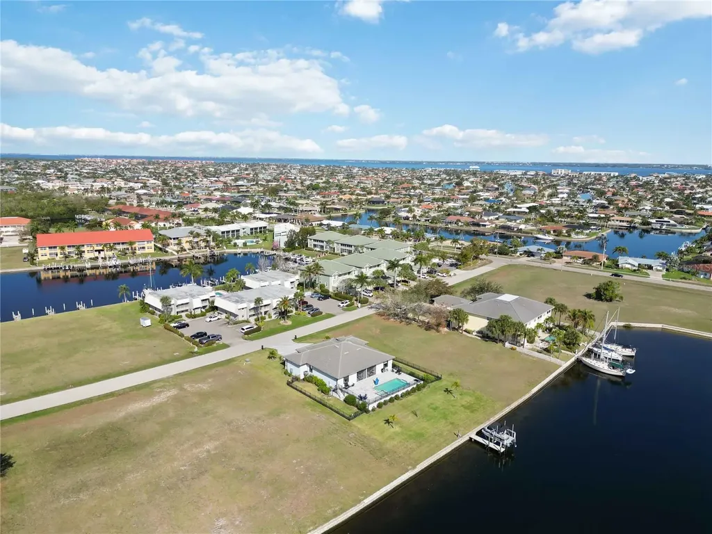 3240 Woodthrush Drive Punta Gorda FL 33950