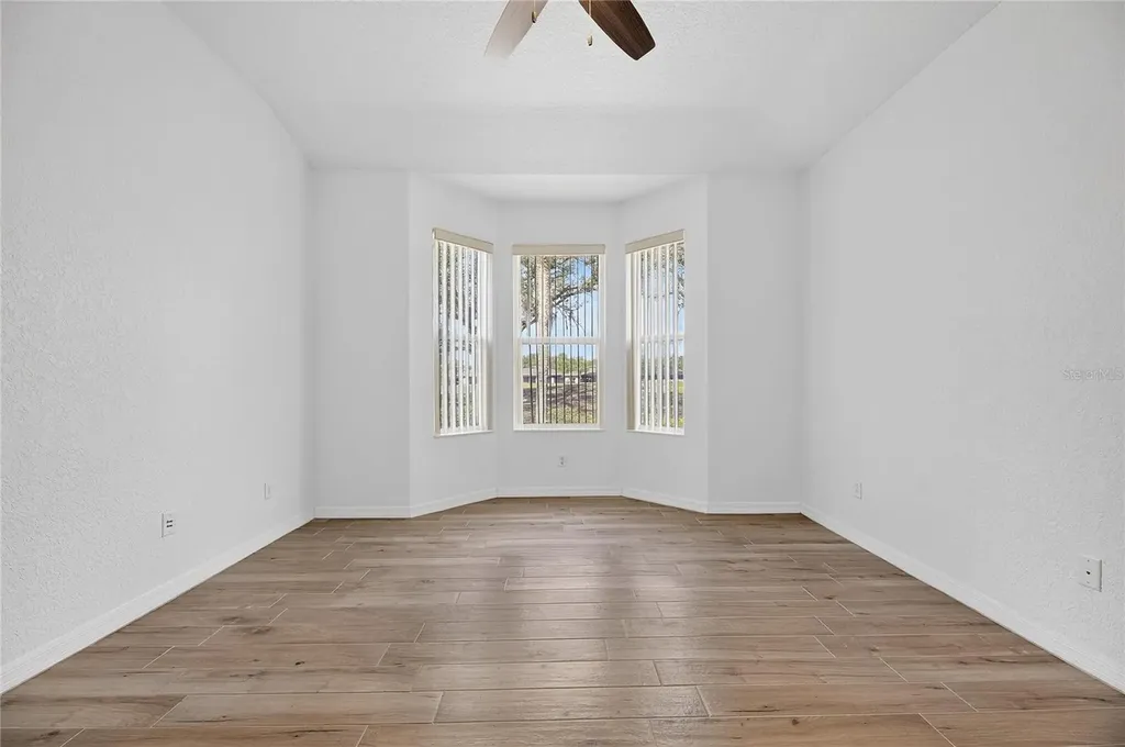 1013 Emerald Dunes Drive Sun City Center FL 33573